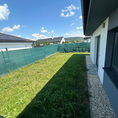 Royal House Trencin Villa Eksteriør billede